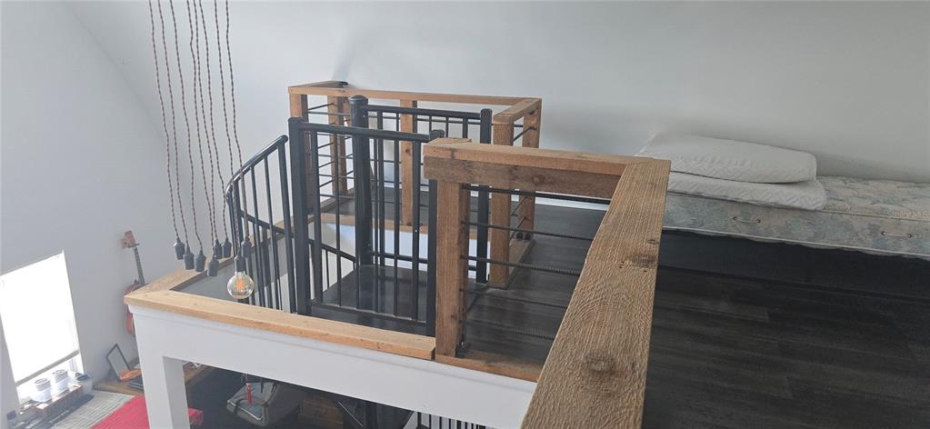 206 Lake Ida Road Frostproof, FL 33843 - Photo 32 of 46 a view of balcony with furniture