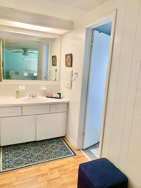 505 North Ruby Avenue Key Largo, FL 33037 - Photo 14 of 52 MASTER BATHROOM VANITY AREA