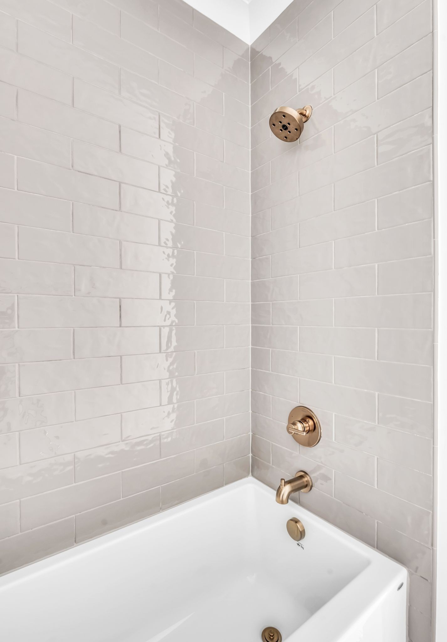 3008 Eliot Road Franklin, TN 37064 - Photo 40 of 53 a bathroom with a tub