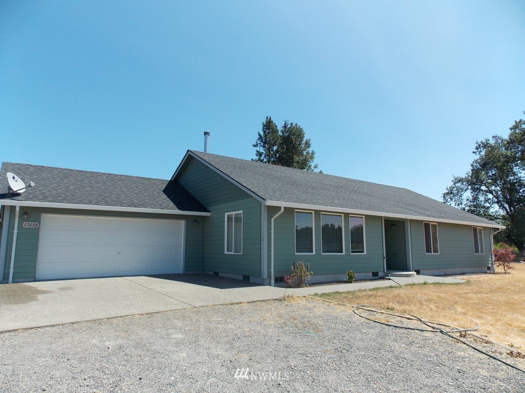 17630 Leitner Road Southwest Rochester, WA 98579 - Photo 2 of 25