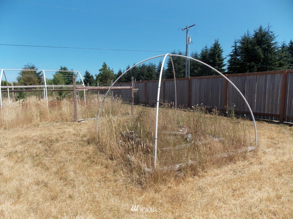 17630 Leitner Road Southwest Rochester, WA 98579 - Photo 19 of 25
