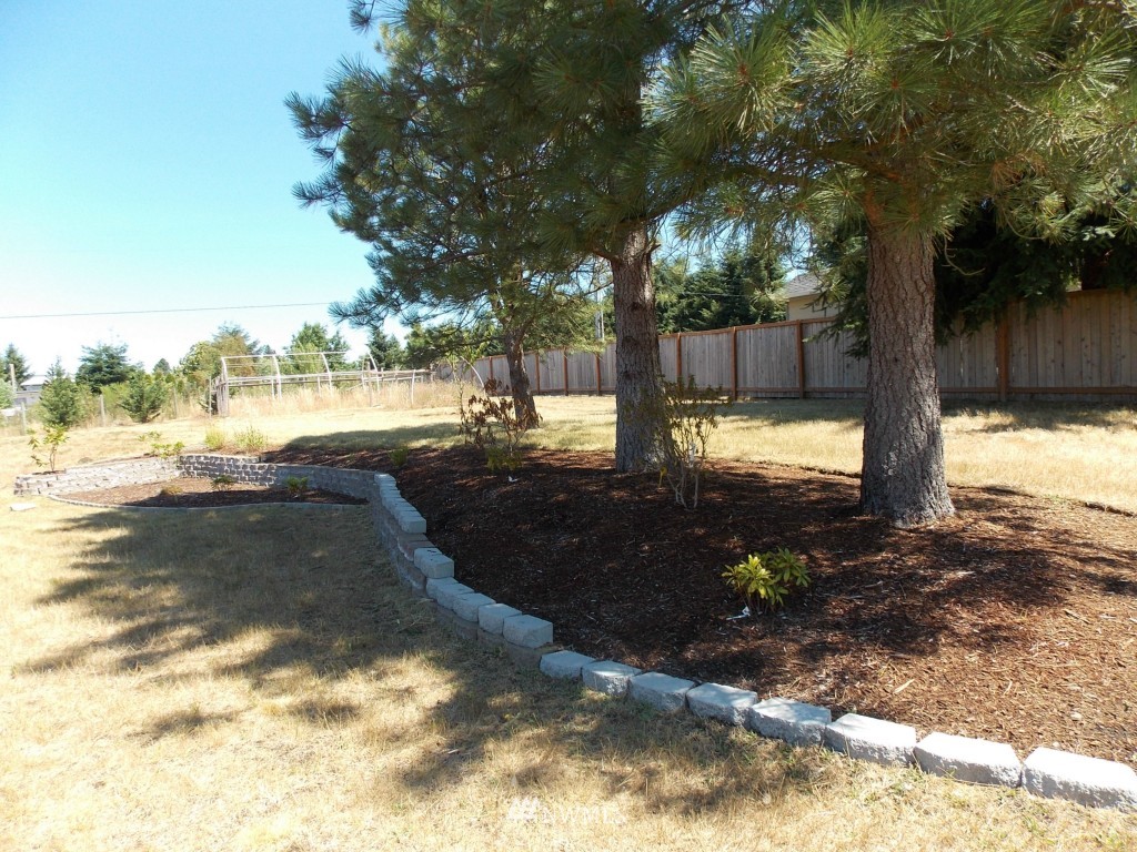 17630 Leitner Road Southwest Rochester, WA 98579 - Photo 20 of 25