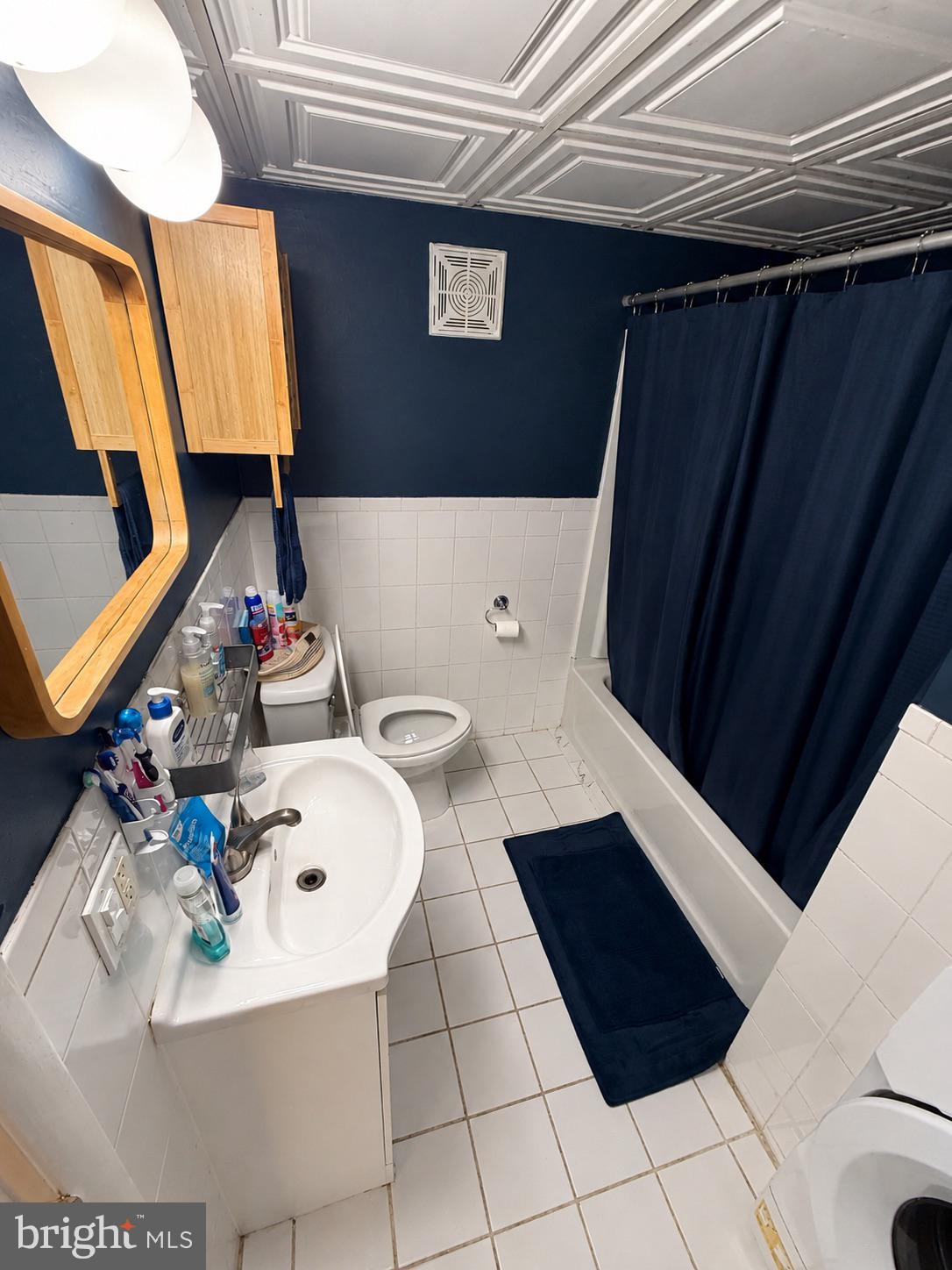 25 South Church Road, Unit 52 Maple Shade, NJ 08052 - Photo 6 of 10 a bathroom with a sink and a mirror