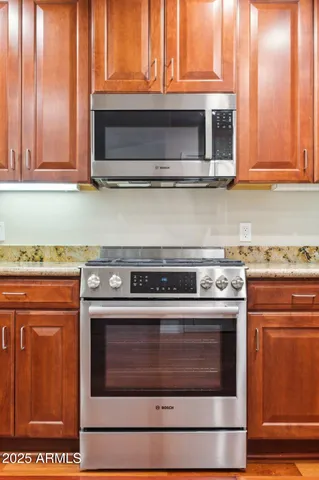 $460,000 | 5450 East Deer Valley Drive, Unit 1214, Phoenix, AZ 85054