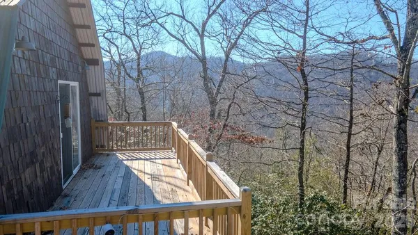 $359,000 | 508 Griffin Mountain Lane, Franklin, NC 28734