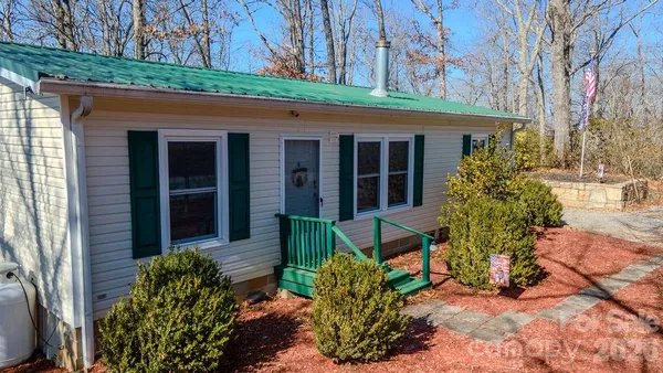 $359,000 | 508 Griffin Mountain Lane, Franklin, NC 28734
