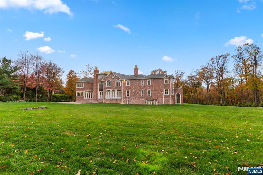 24 Tulip Tree Lane Alpine, NJ 07620 - Photo 49 of 50