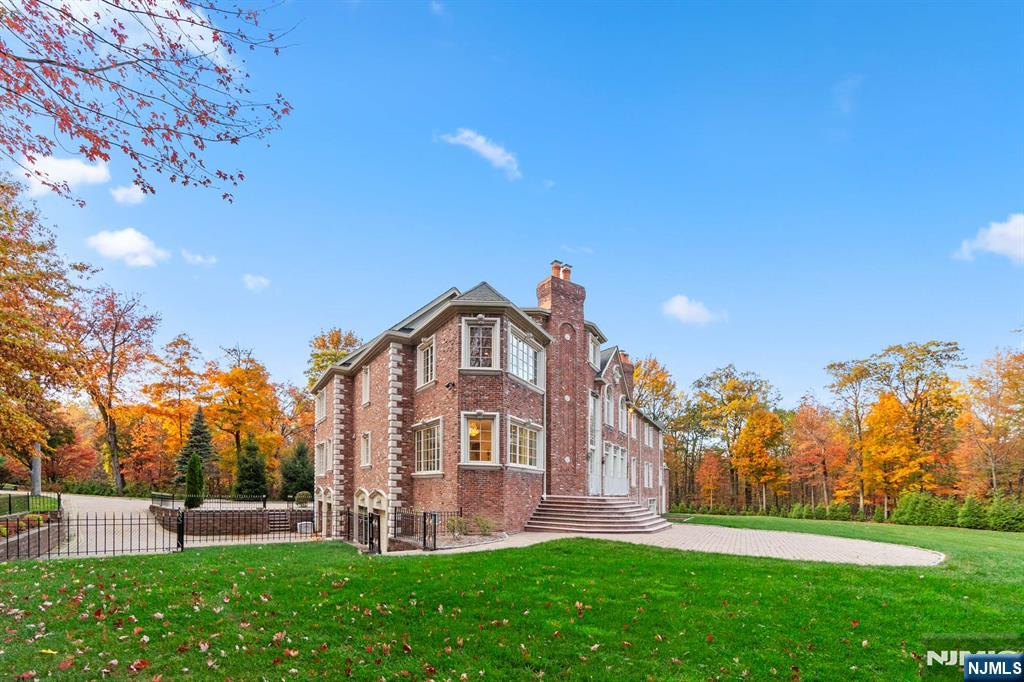 24 Tulip Tree Lane Alpine, NJ 07620 - Photo 50 of 50