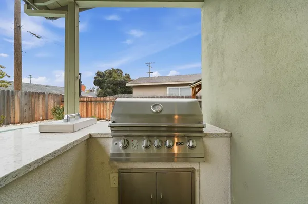 $549,900 | 365 Birchwood Court, Modesto, CA 95350