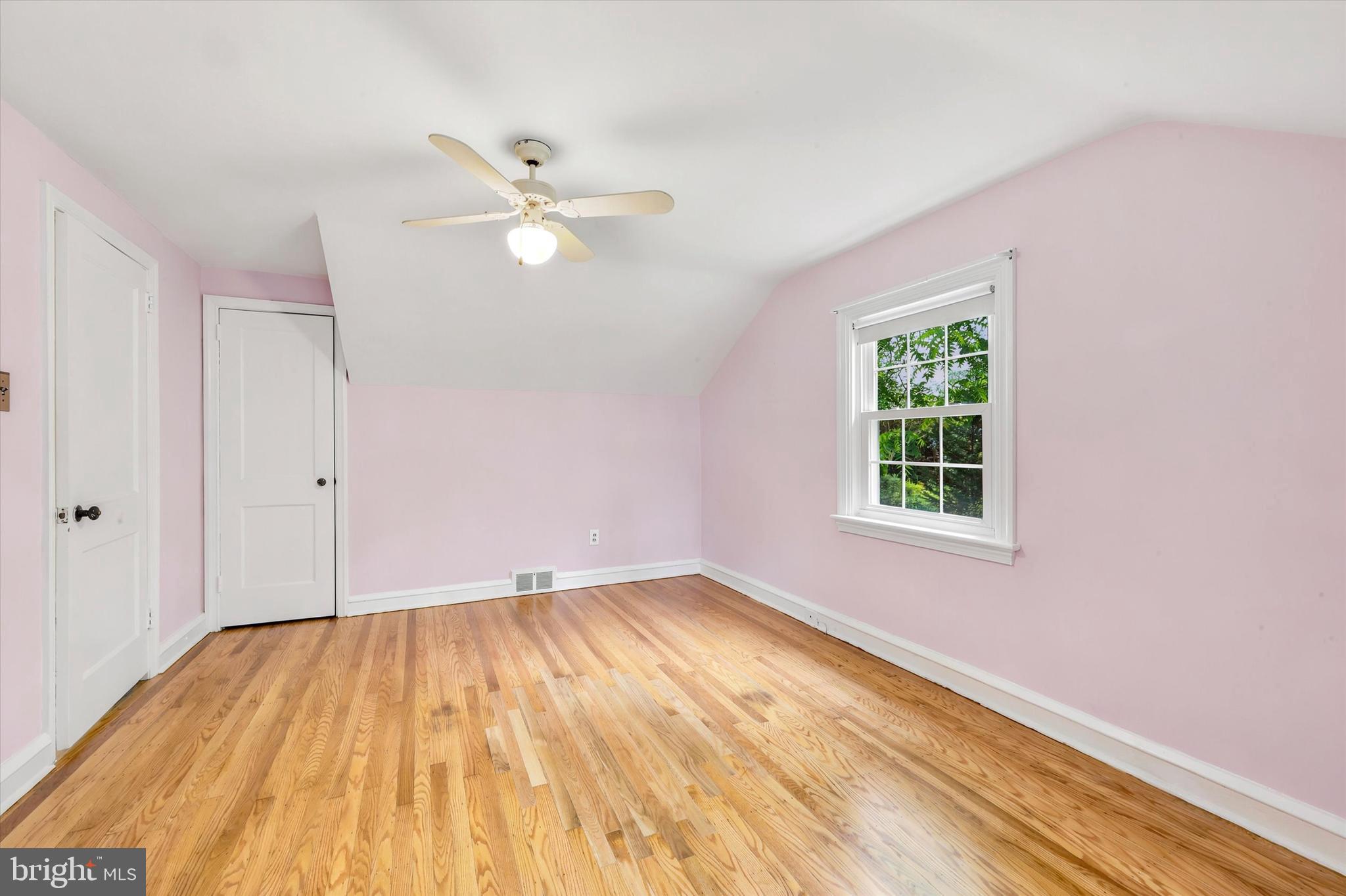 308 Henry Lane Wallingford, PA 19086 - Photo 24 of 36 4th bed second floor