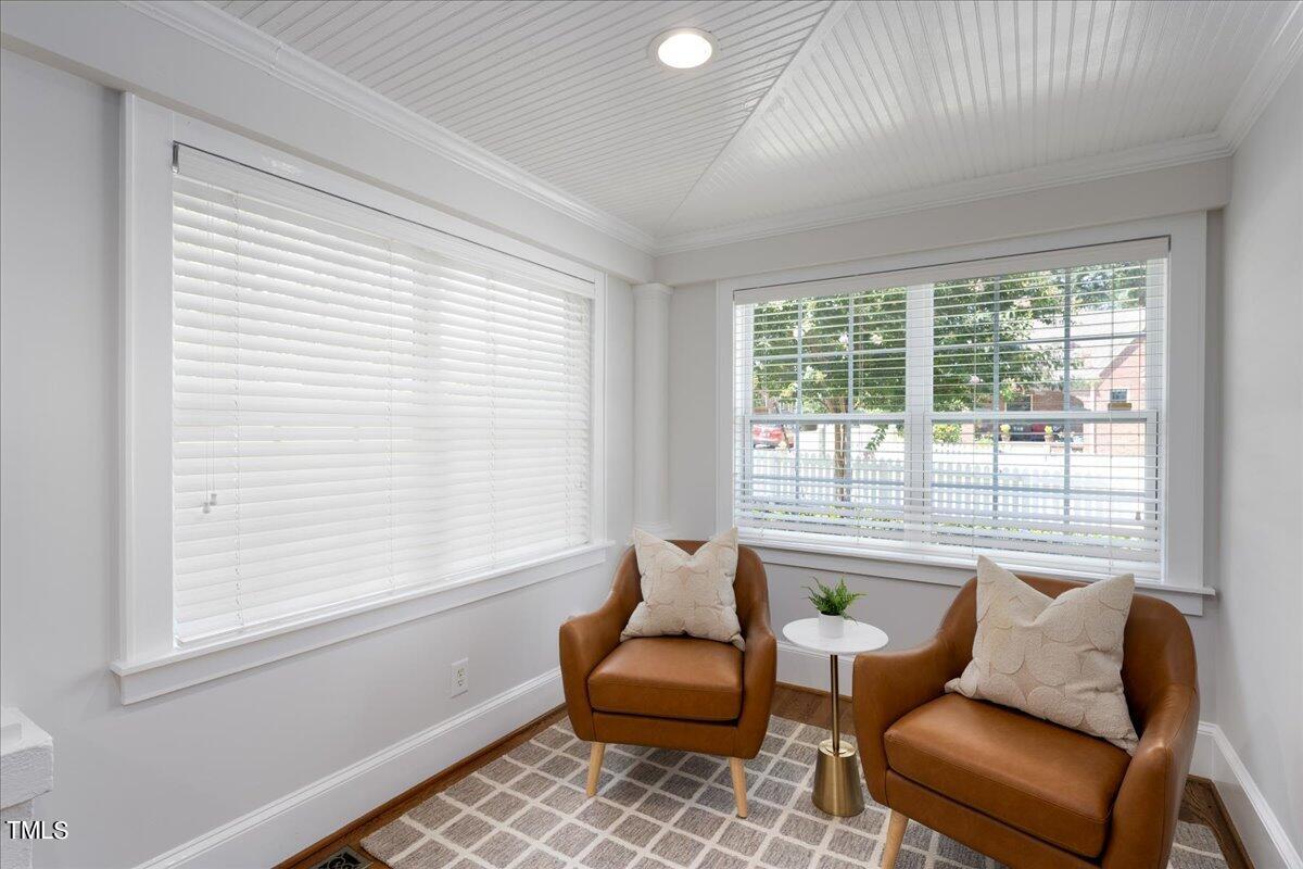 600 Harding Street Raleigh, NC 27604 - Photo 9 of 33 a living room with furniture and a large window