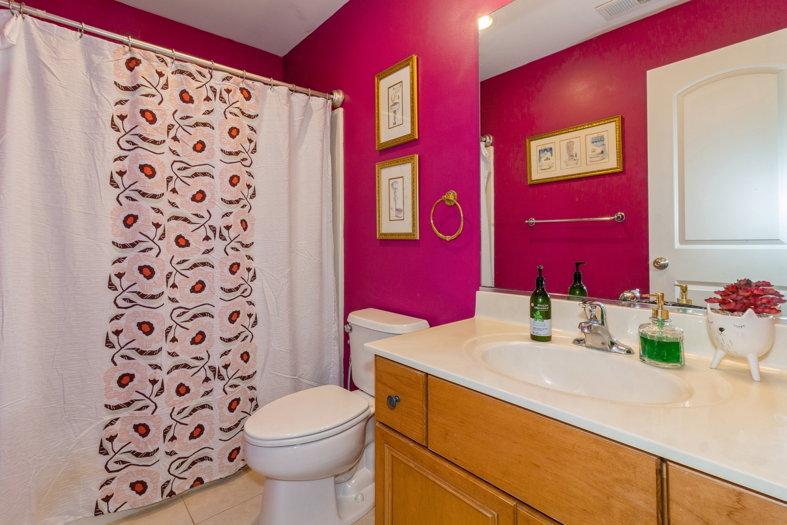 705 Queens Gate Circle Sugar Grove, IL 60554 - Photo 21 of 25 a bathroom with a sink toilet and shower