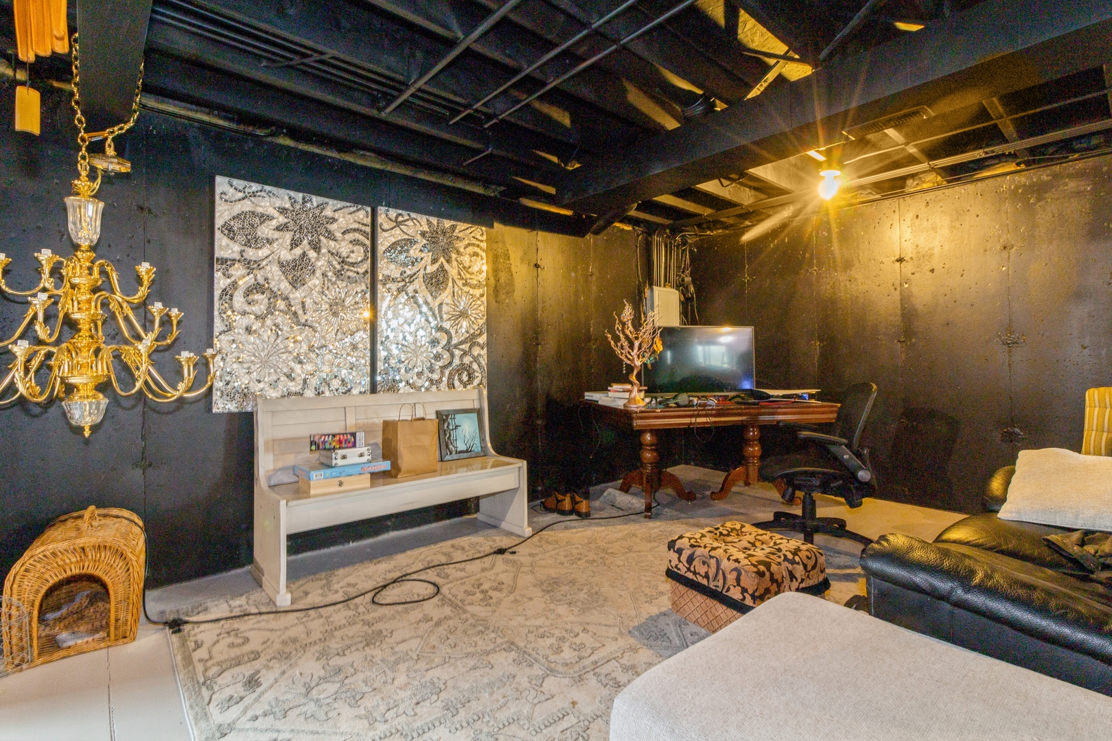 705 Queens Gate Circle Sugar Grove, IL 60554 - Photo 23 of 25 a living room with furniture