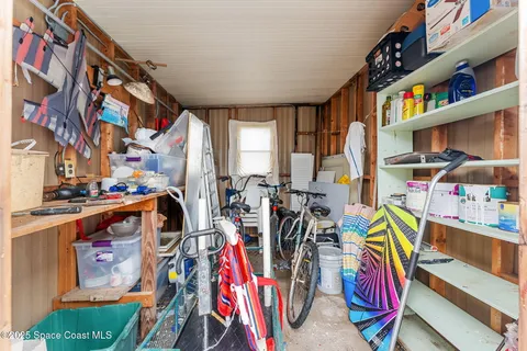 a view of a building in the background