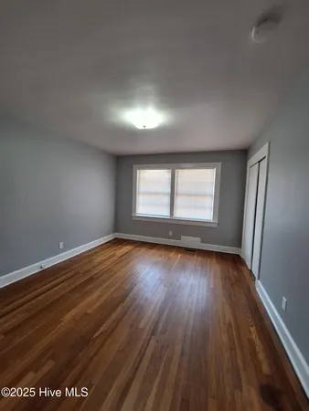 $1,550 | 2409 South Memorial Drive, Greenville, NC 27834