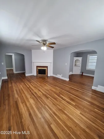 $1,550 | 2409 South Memorial Drive, Greenville, NC 27834