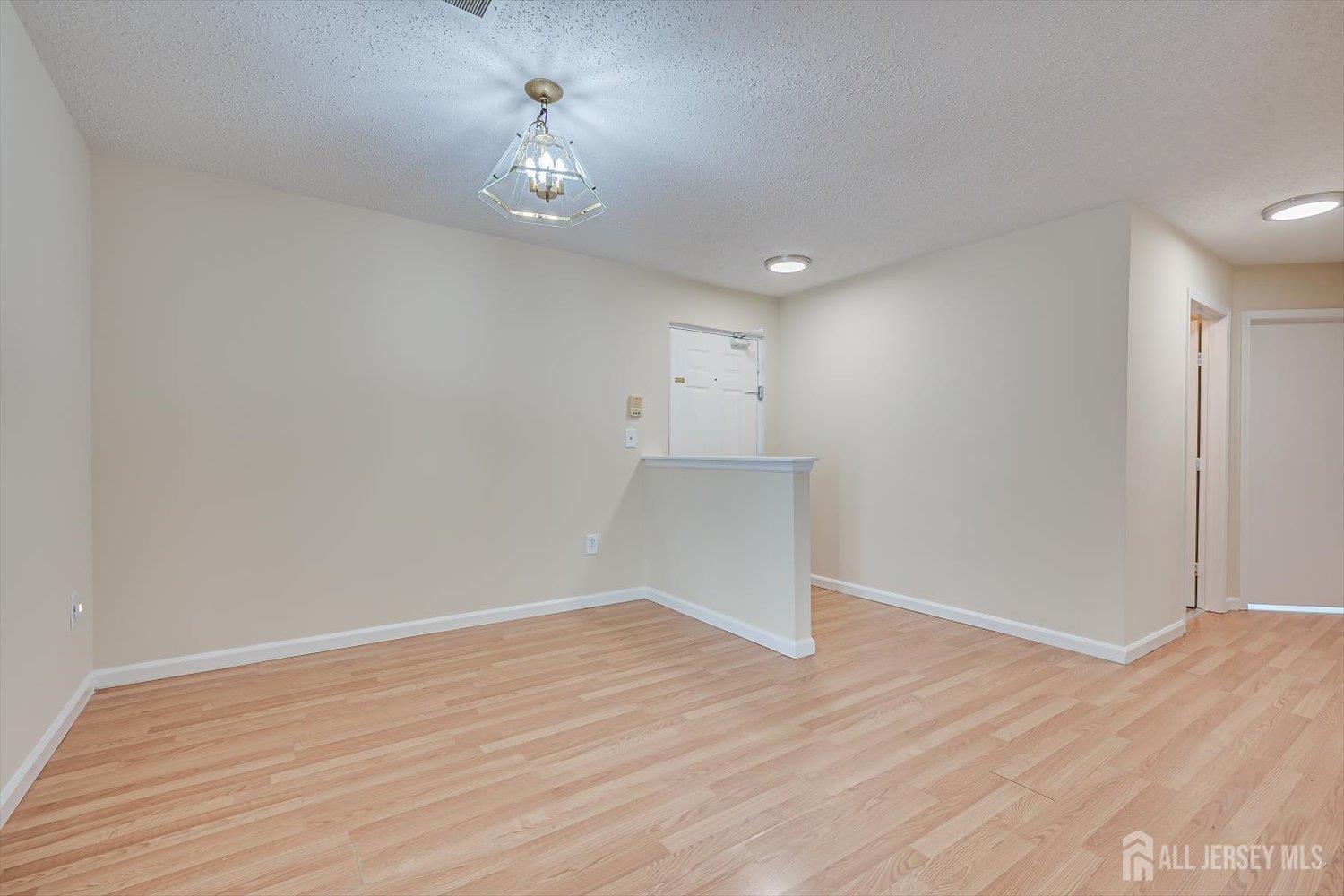 525 Edpas Road New Brunswick, NJ 08901 - Photo 6 of 39