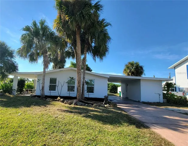 $1,695 | 3301 Ash Street, Punta Gorda, FL 33950