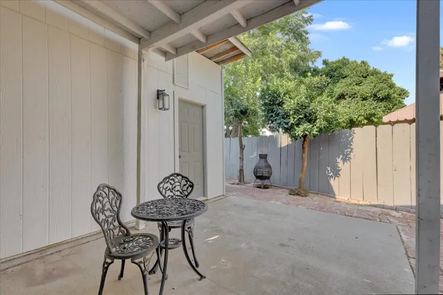 a view of a storage & utility room