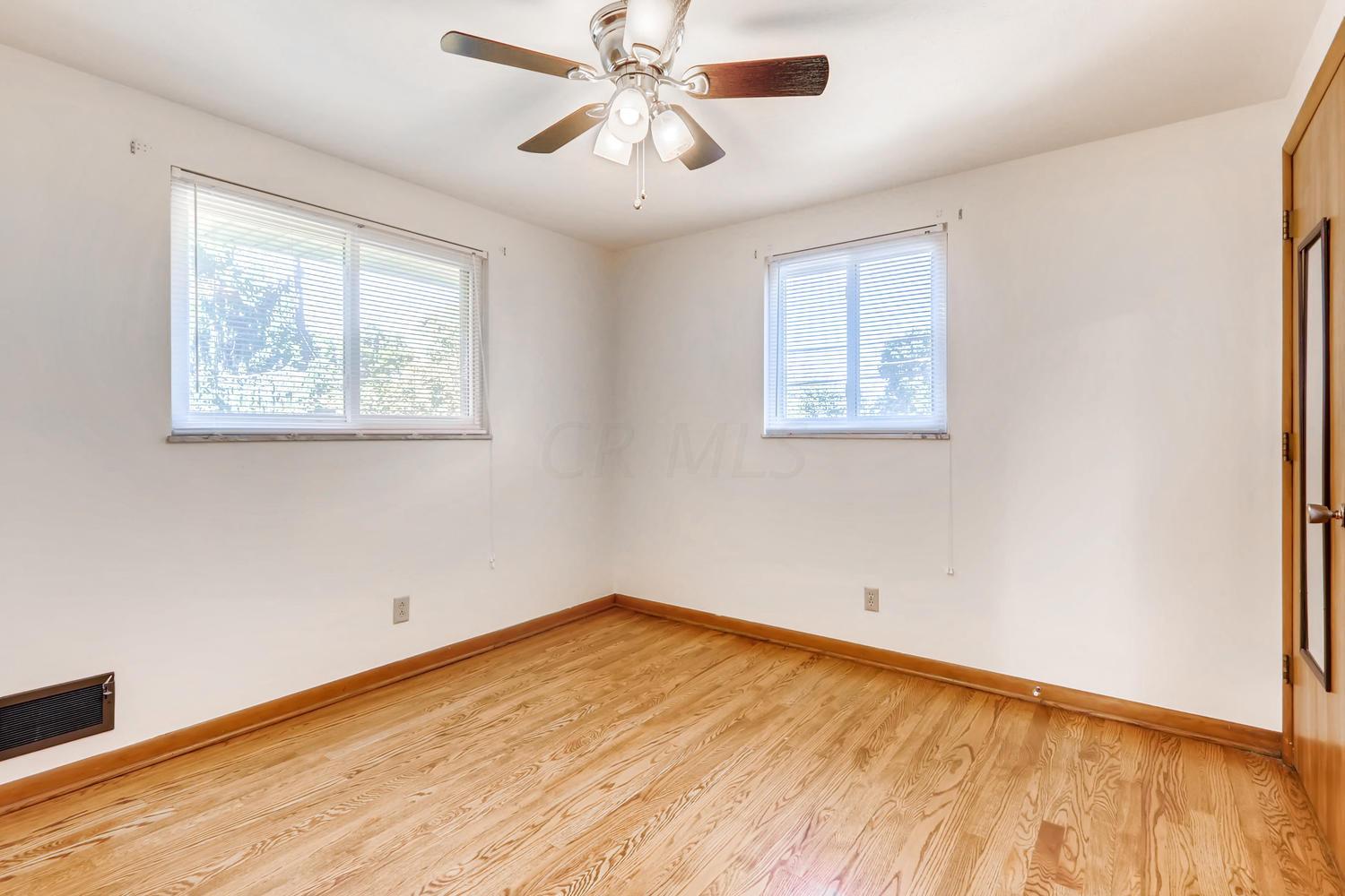 1139 Bernhard Road Columbus, OH 43227 - Photo 17 of 23 Gallery Image 17
