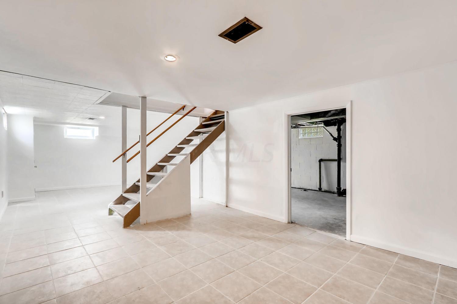 1139 Bernhard Road Columbus, OH 43227 - Photo 21 of 23 Gallery Image 21