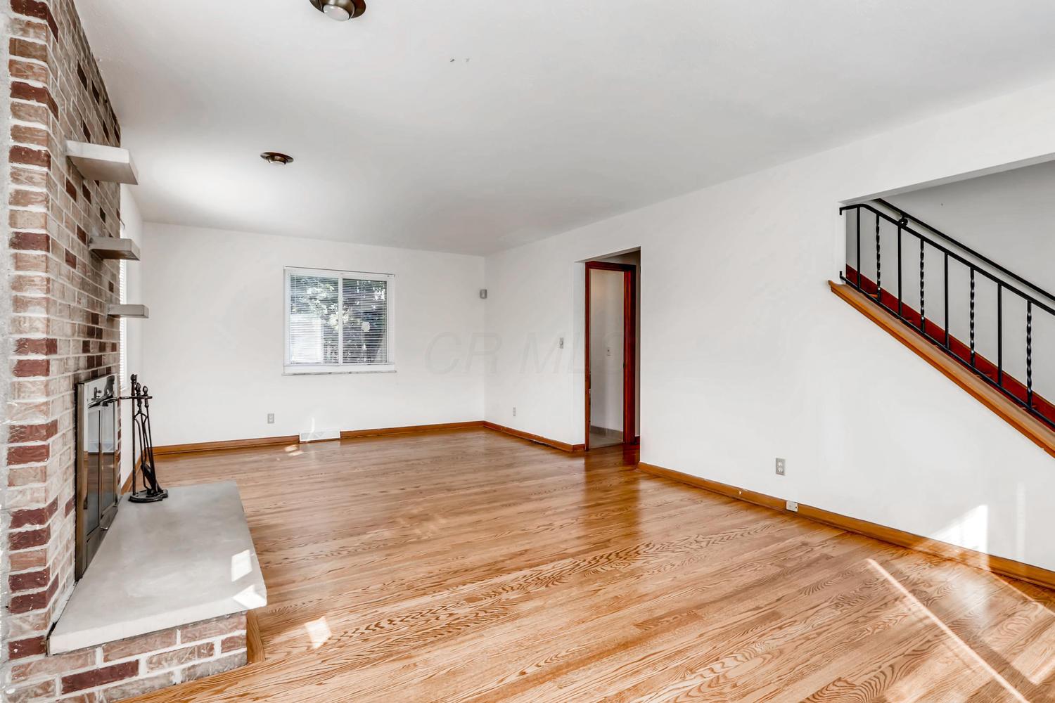 1139 Bernhard Road Columbus, OH 43227 - Photo 5 of 23 Gallery Image 5