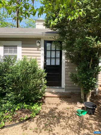 $700 | 111 Chelsea Drive, Unit 5, Charlottesville, VA 22903
