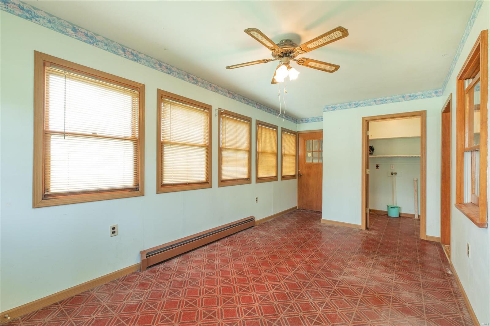 29211 Burch Road Jerseyville, IL 62052 - Photo 34 of 34 Gallery Image 34