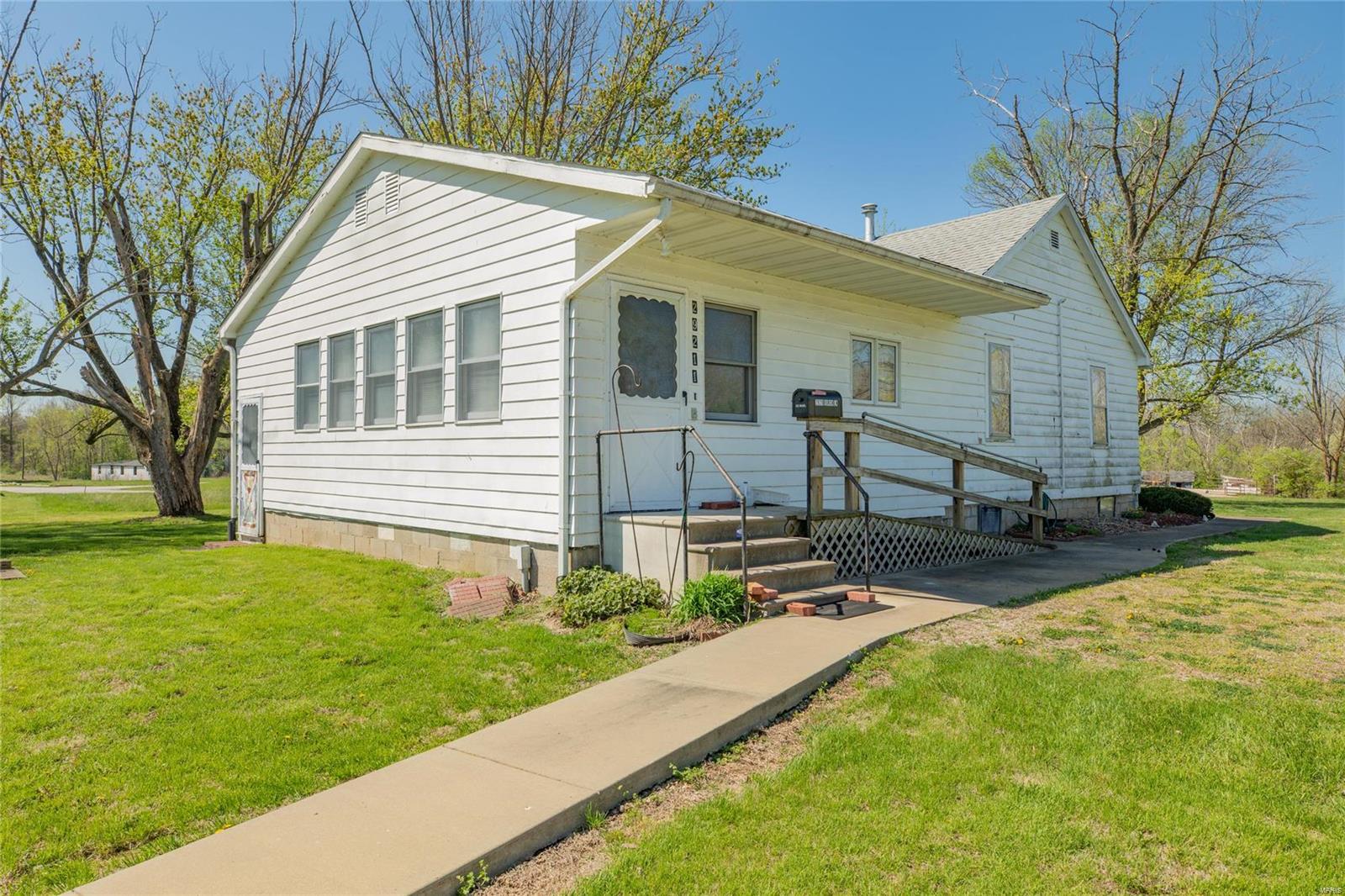29211 Burch Road Jerseyville, IL 62052 - Photo 9 of 34 Gallery Image 9