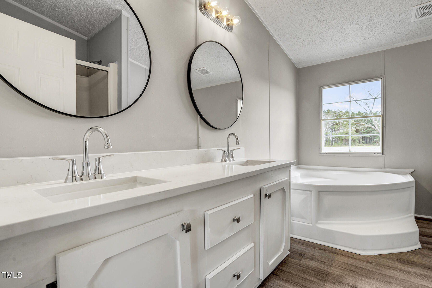 155 Spencer Road Fremont, NC 27830 - Photo 24 of 30 Primary Bathroom