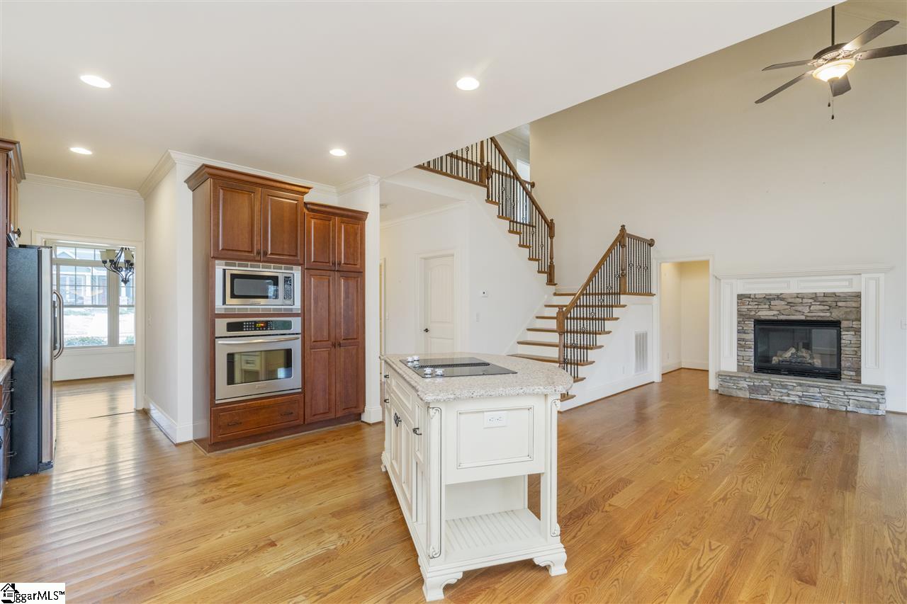 104 Martele Court Simpsonville, SC 29680 - Photo 3 of 17