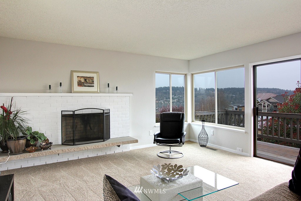 1108 North 36th Street Renton, WA 98056 - Photo 4 of 23