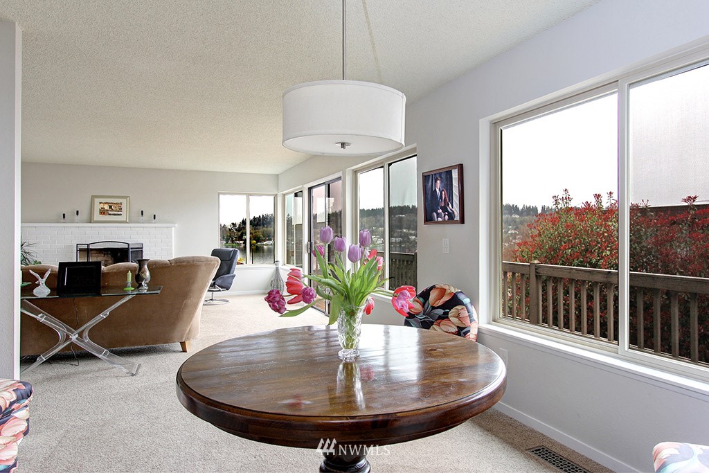 1108 North 36th Street Renton, WA 98056 - Photo 6 of 23
