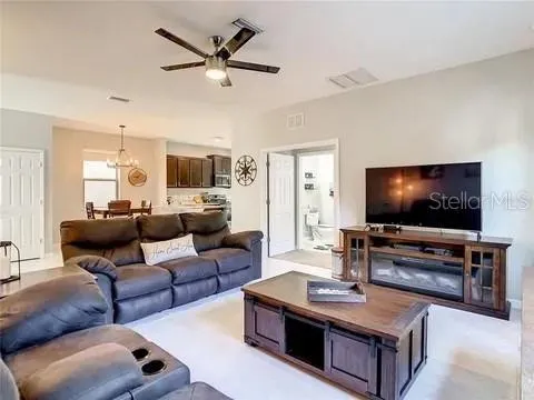 $3,400 | 6402 Yellow Buckeye Drive, Riverview, FL 33578