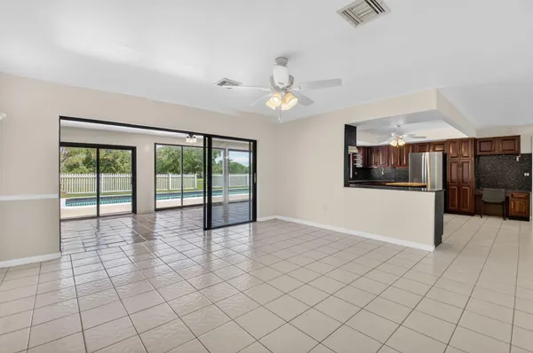 $7,200 | 10157 La Reina Road, Delray Beach, FL 33446