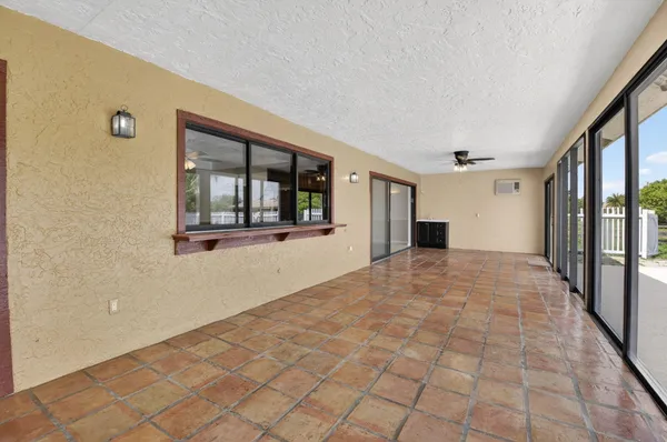 $7,200 | 10157 La Reina Road, Delray Beach, FL 33446