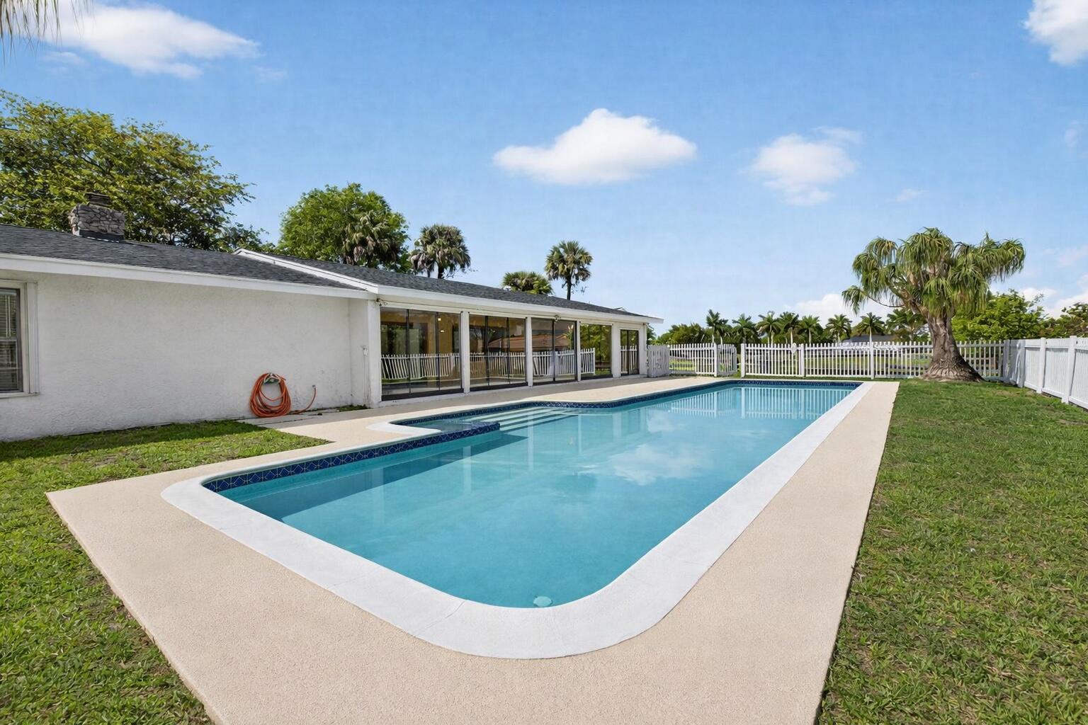 10157 La Reina Road Delray Beach, FL 33446 - Photo 52 of 74 Pool Pic 4