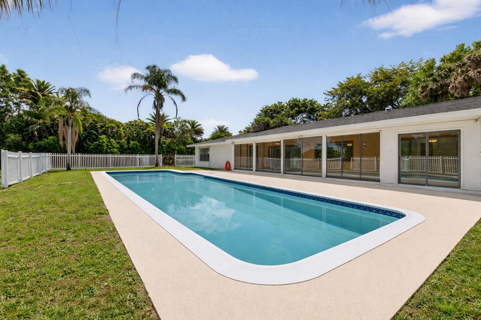 10157 La Reina Road Delray Beach, FL 33446 - Photo 54 of 74 Pool pic 6