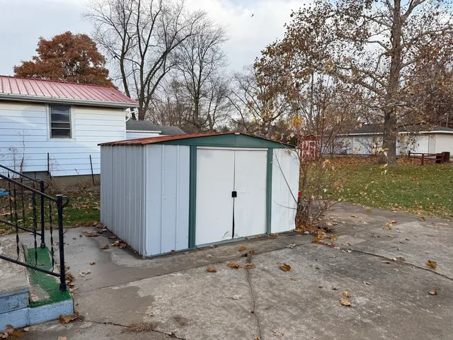 $104,000 | 612 South Church Street, Gibson City, IL 60936