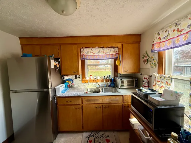 $104,000 | 612 South Church Street, Gibson City, IL 60936