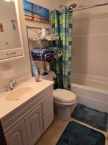 $104,000 | 612 South Church Street, Gibson City, IL 60936