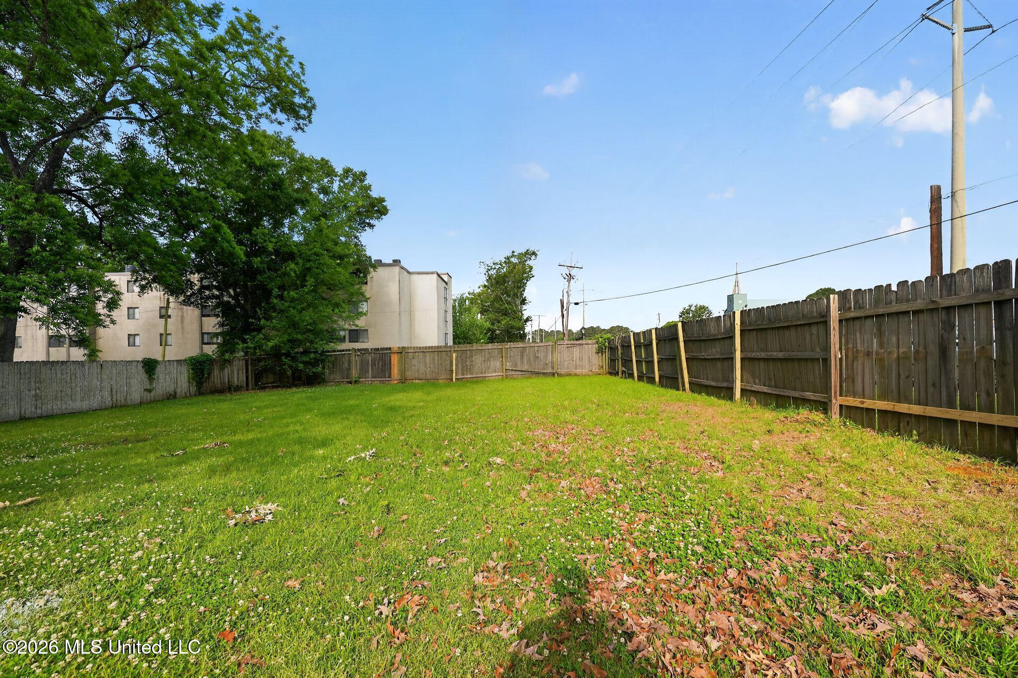4597 Kirkley Drive Jackson, MS 39206 - Photo 3 of 44 03_4597_Kirkley_Dr_Jackson_MS_39206-Exte