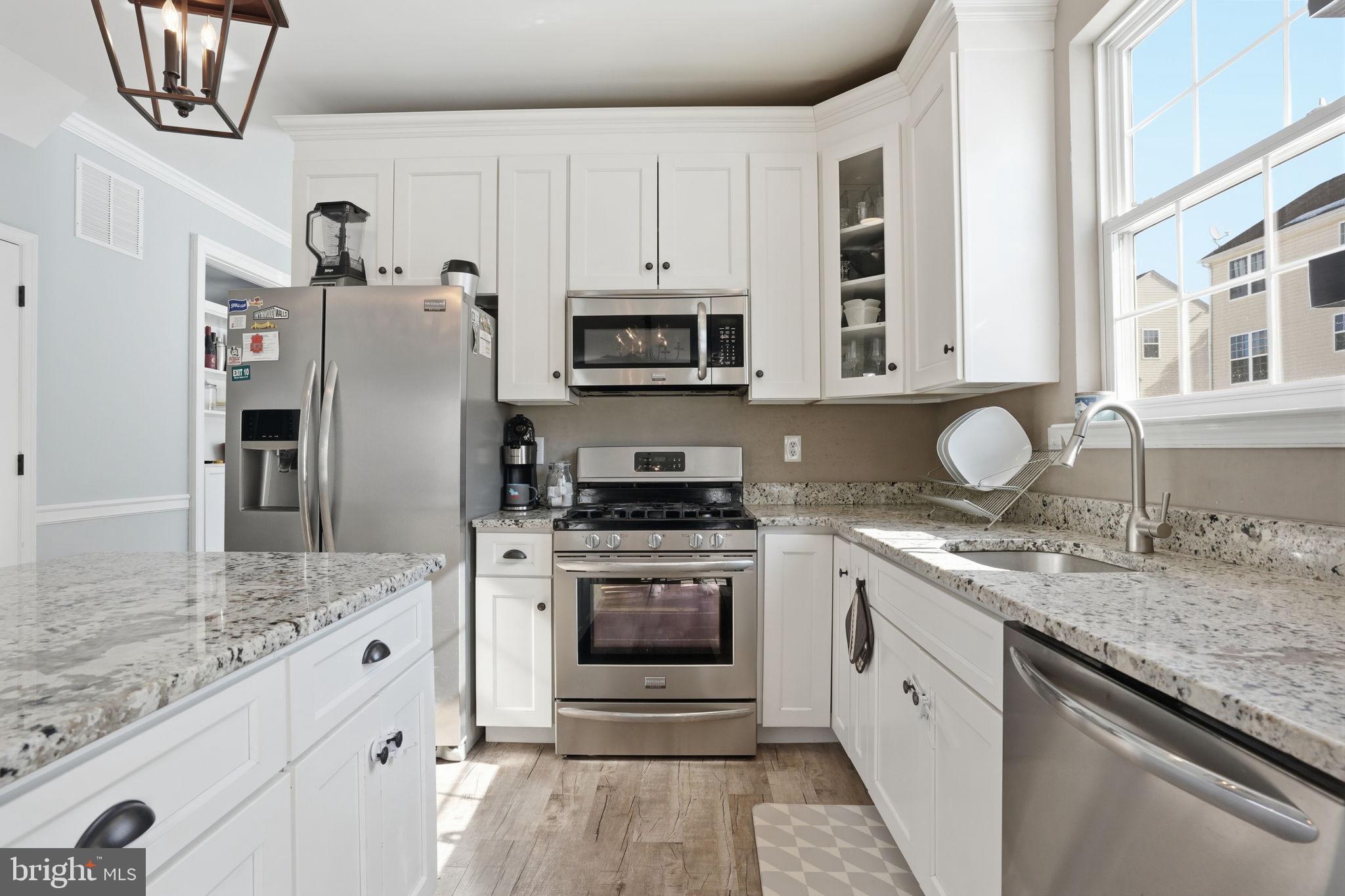 17 Log Cabin Road Sicklerville, NJ 08081 - Photo 14 of 46