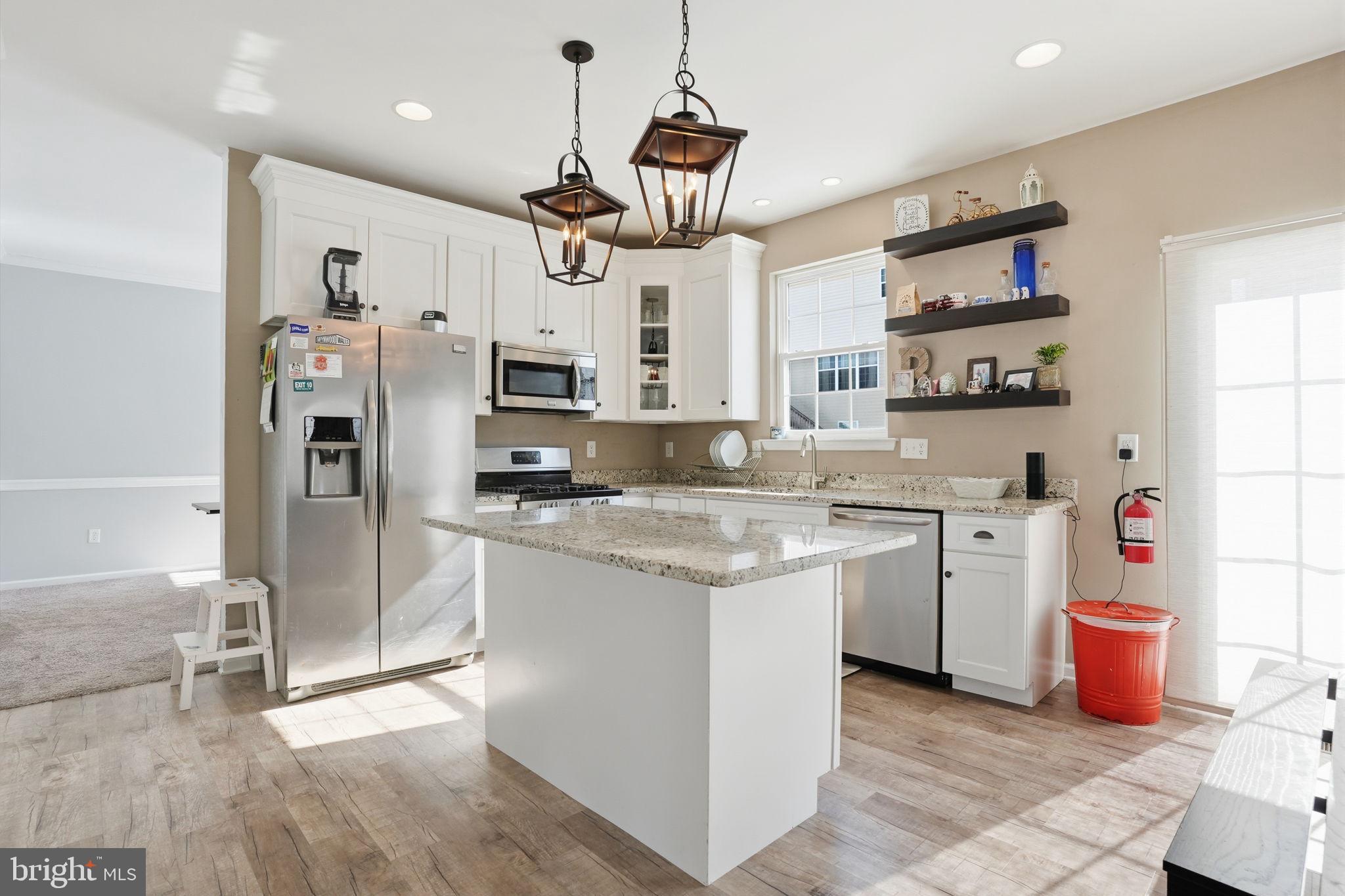 17 Log Cabin Road Sicklerville, NJ 08081 - Photo 15 of 46