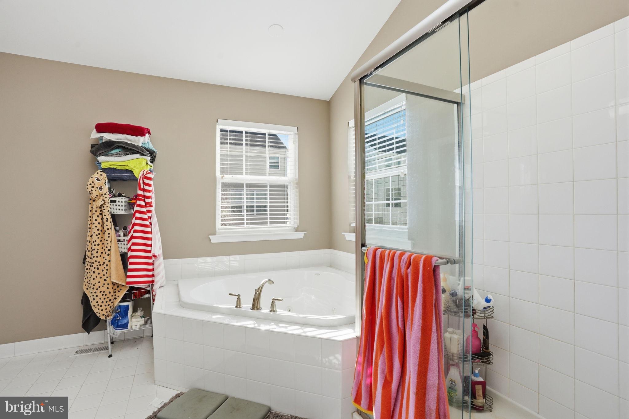 17 Log Cabin Road Sicklerville, NJ 08081 - Photo 23 of 46