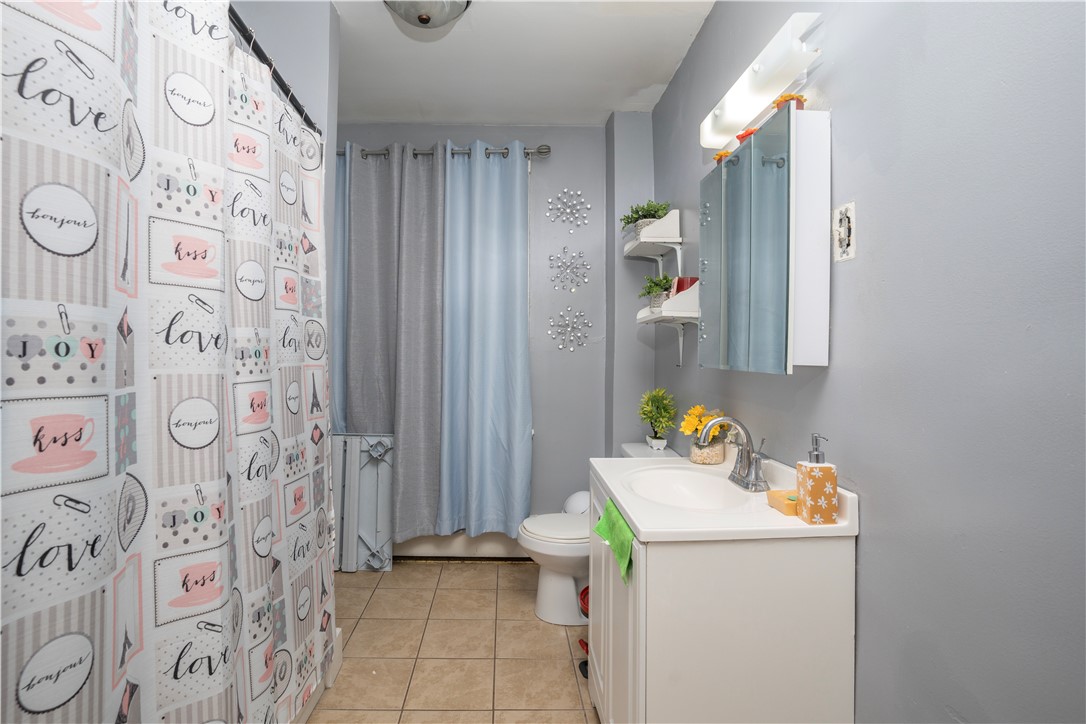 332 Academy Avenue Providence, RI 02908 - Photo 20 of 23