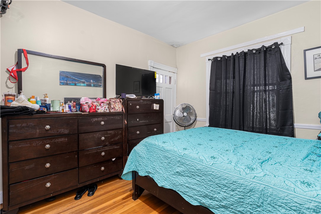 332 Academy Avenue Providence, RI 02908 - Photo 5 of 23