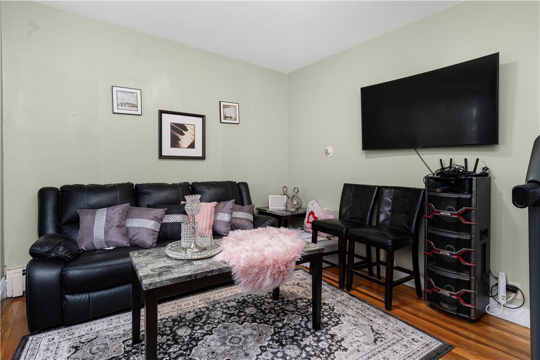 332 Academy Avenue Providence, RI 02908 - Photo 10 of 23