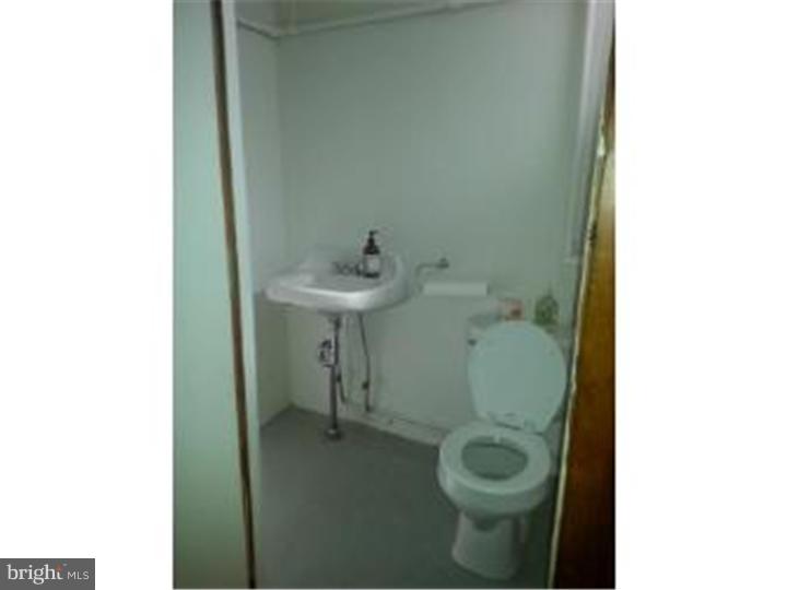 7902 Gilbert Street Philadelphia, PA 19150 - Photo 11 of 17 Gallery Image 11