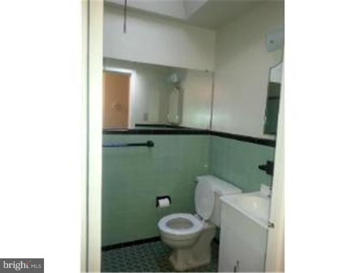 7902 Gilbert Street Philadelphia, PA 19150 - Photo 15 of 17 Gallery Image 15